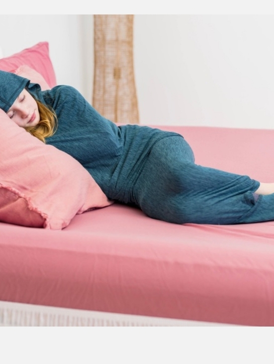Hug Sleep Other - Hug Sleep Kids Hooded Sleep Pod In Turquoise Size Kids 7-10